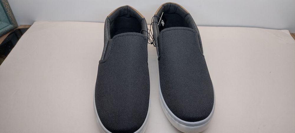 Мъжки обувки спортни Greyhound,  цвят тъмно сиво 45 номер. Чист