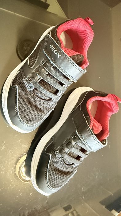 Adidasi Geox baietel marime 29