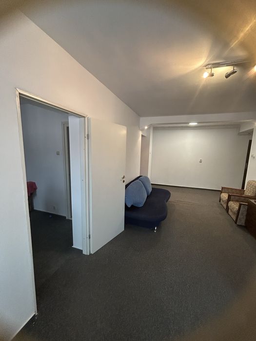 Apartament 2 camere Petrila