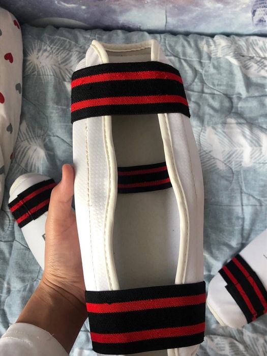 Щитки для таеквондо