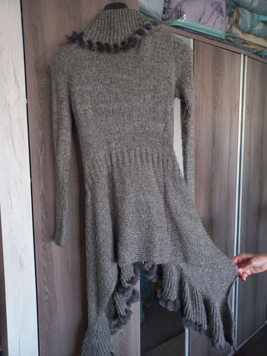 Продавам дамски жилетки