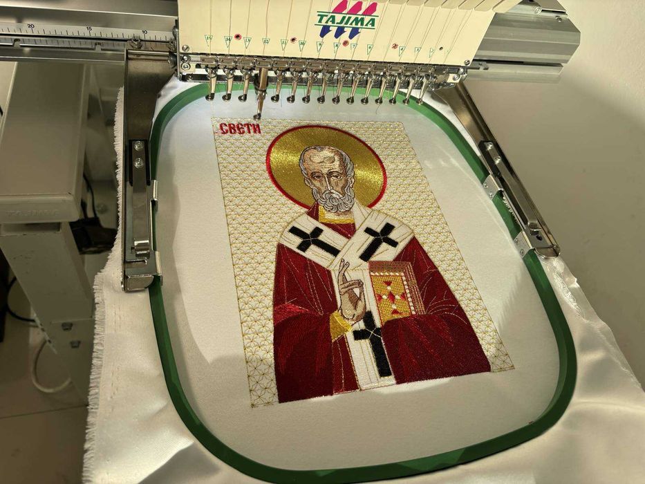 Професионална машинна бродерия profesionalna mashinna broderia 3d puff