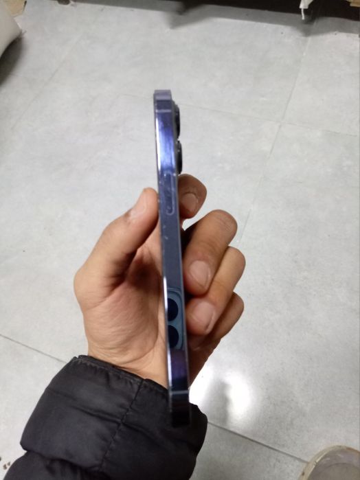 Iphone 13 pro 400$