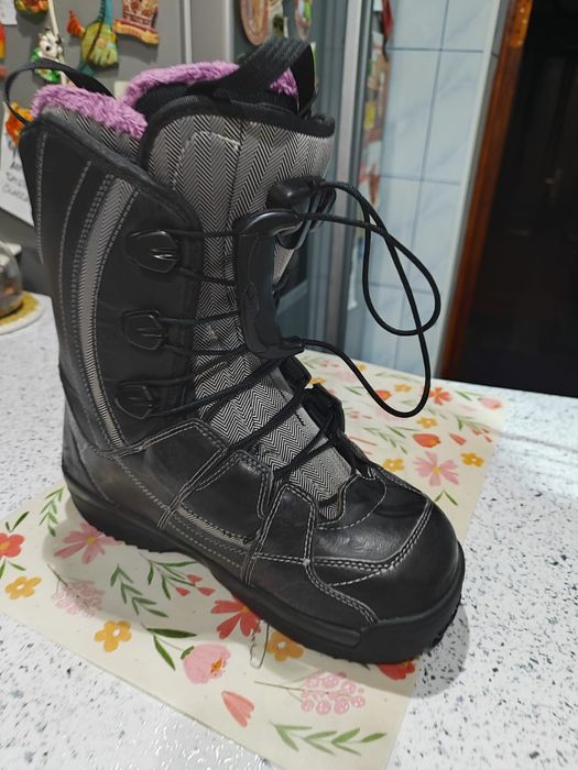 Ботинки для сноуборда salomon размер 24,5