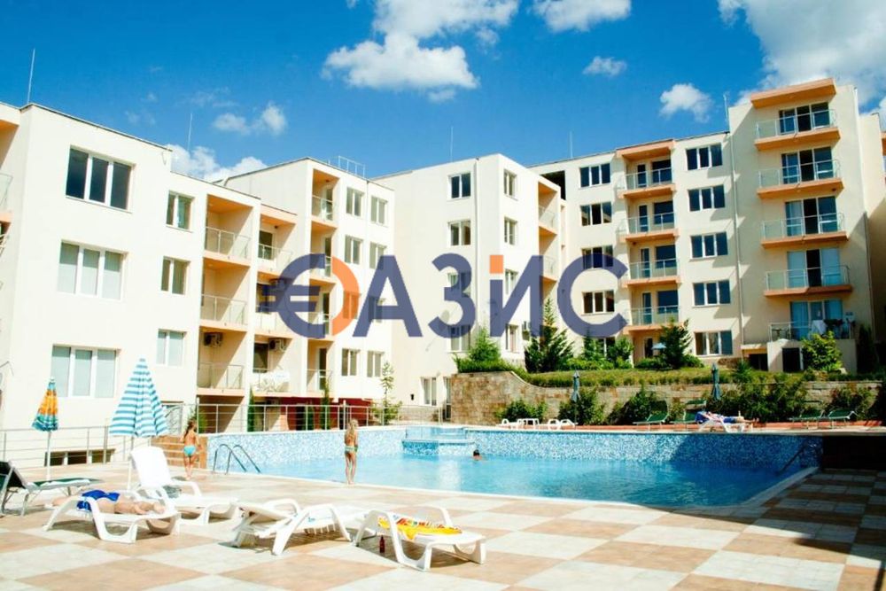 Продава се Двустаен апартамент в Свети Влас - 68 кв.м за 713 €/кв.м - Снимка #13