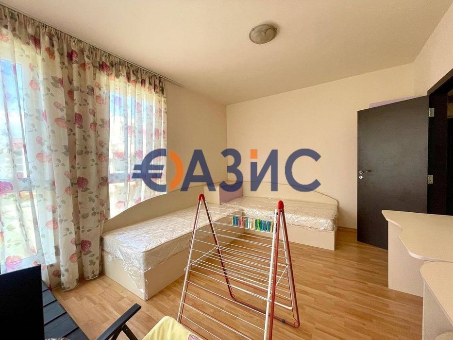 Тристаен апартамент в комплекс Stella Polaris, 102 кв.м., Слънчев бряг