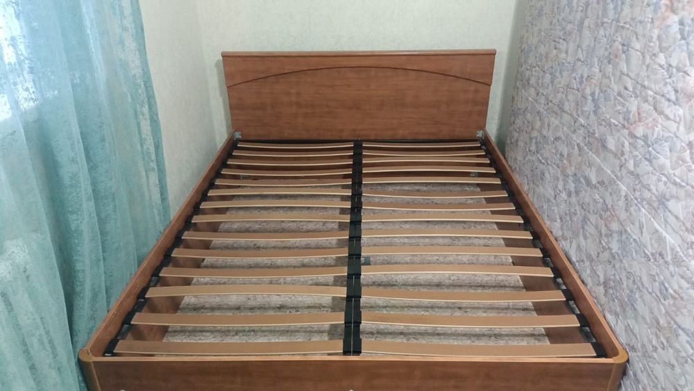 Двухместный кровать