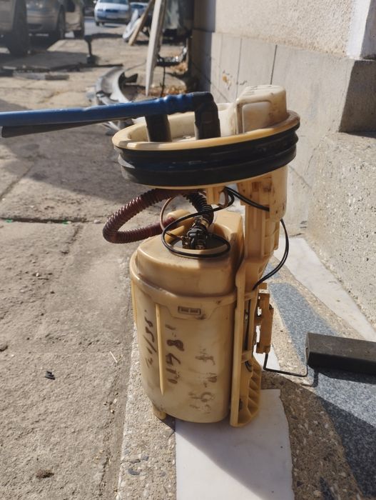 Горивна помпа за Golf 4 1.4 бензин