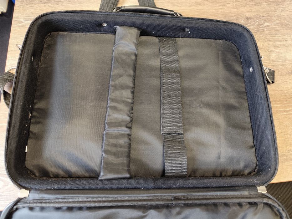 Geanta Laptop Serioux 19inch