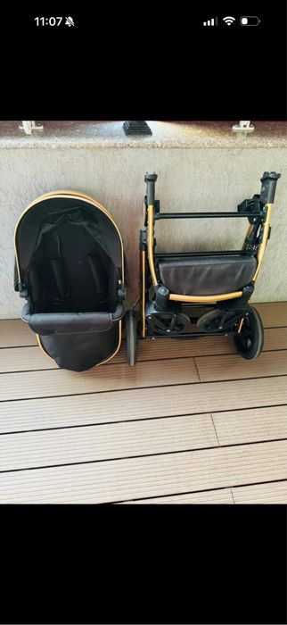 Carucior 3 in 1 BabyDary Negru