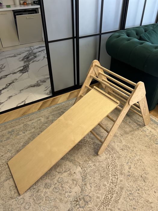 Продам детскую горку