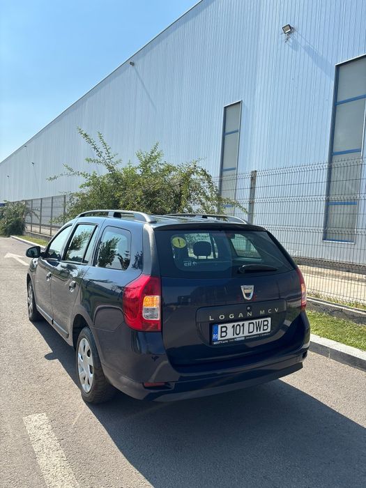 Vând Logan MCV 2019