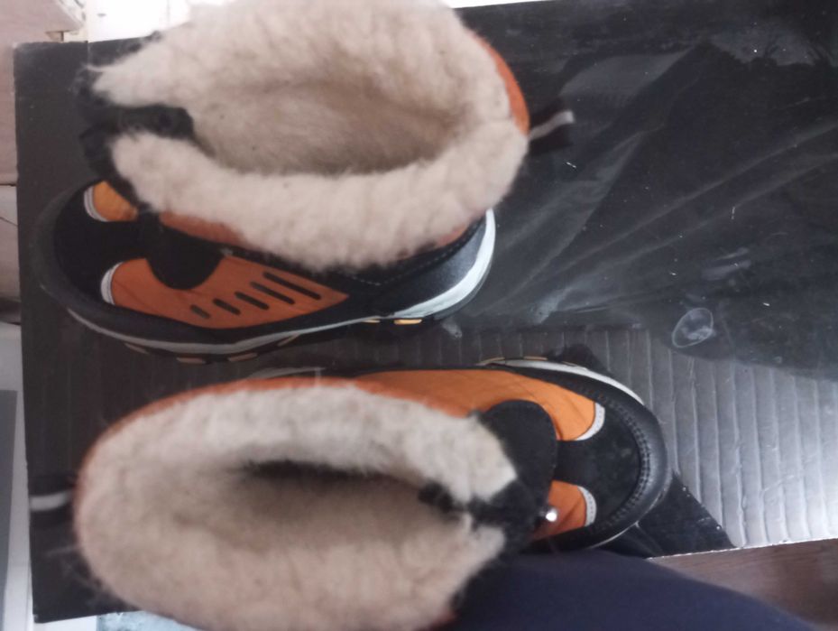 Ботинки утеплённые зимние детские детские 24размер