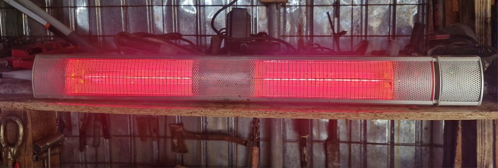 Incalzitor electric de terasa