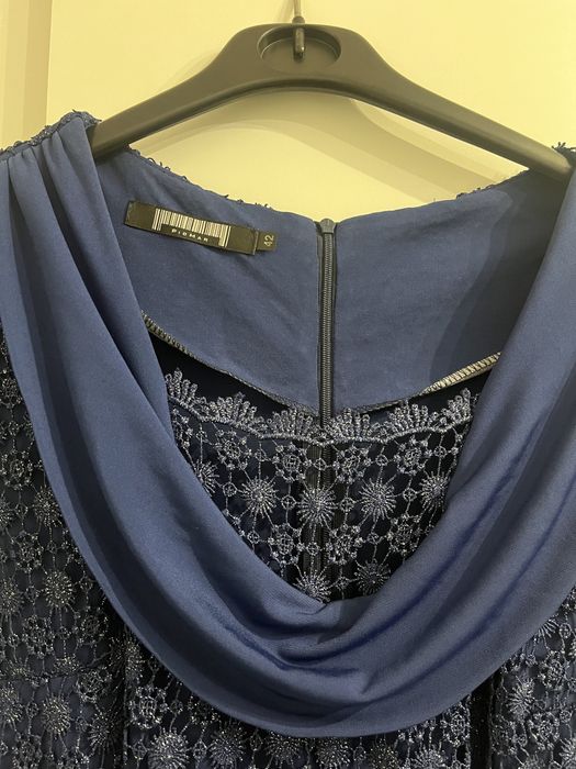 Vând rochii de ocazie