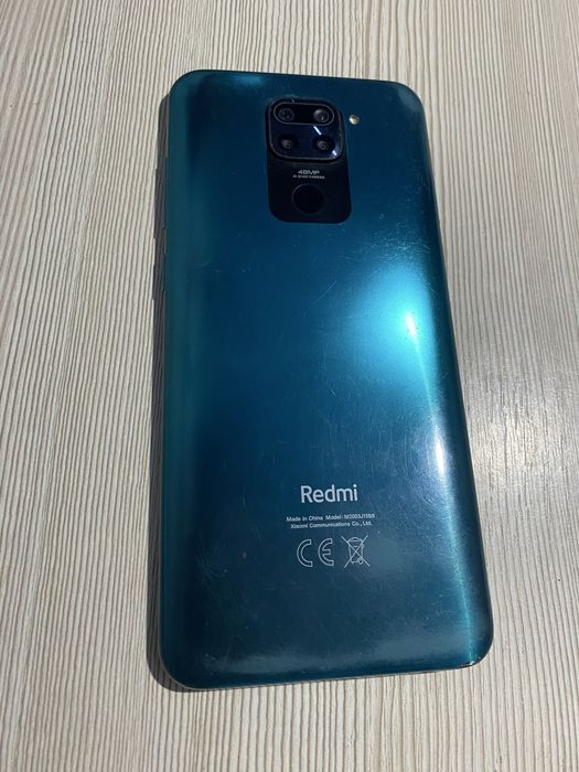 Телефон Xiaomi Redmi Note 9