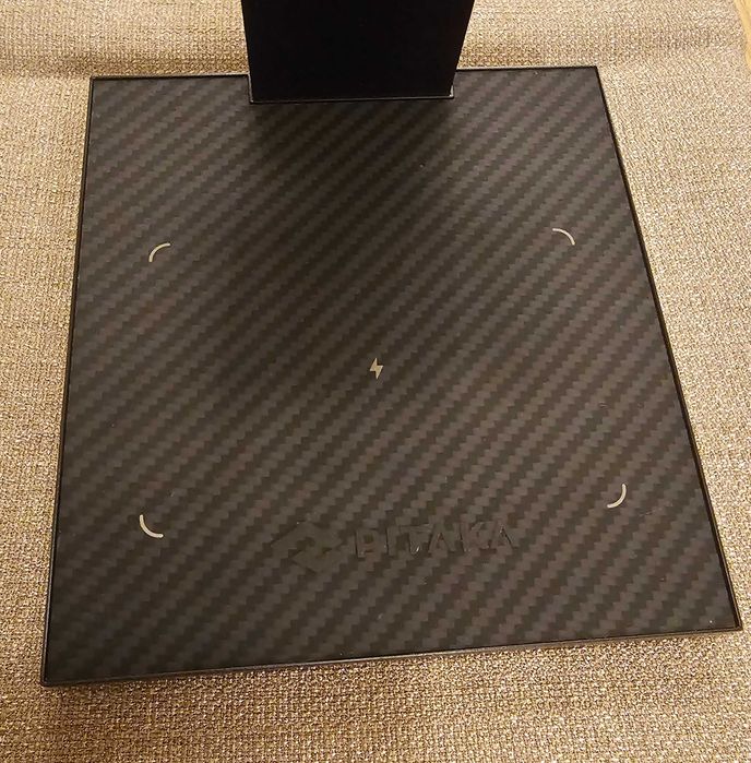 Pitaka стенд MegEZ стойка за таблет