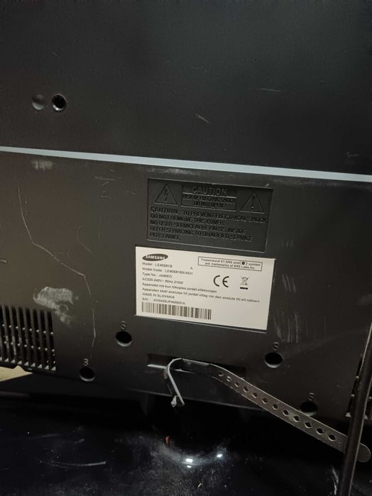 Телевизор Samsung 40" – модел LE40S81B