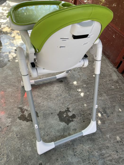 Scaun de masa pentru copii