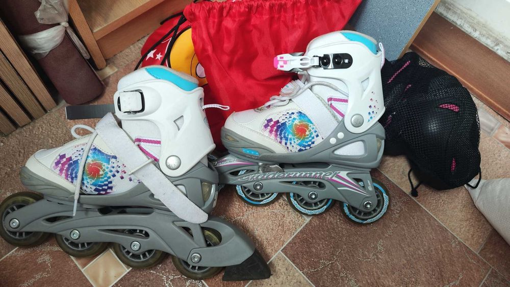 Ролики для девочки в комплекте