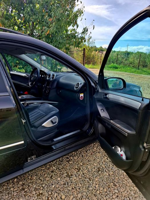 Vând Mercedes ML 2008