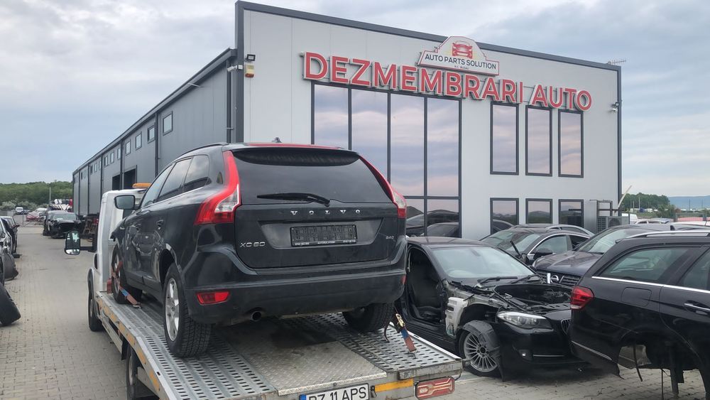 Dezmembram Volvo XC60 2.4 D an fabr 2011