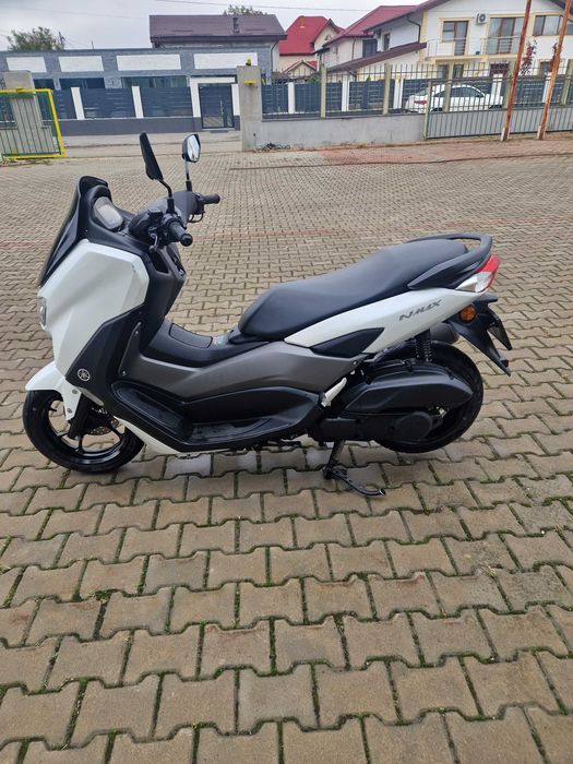 Yamaha nmax 125