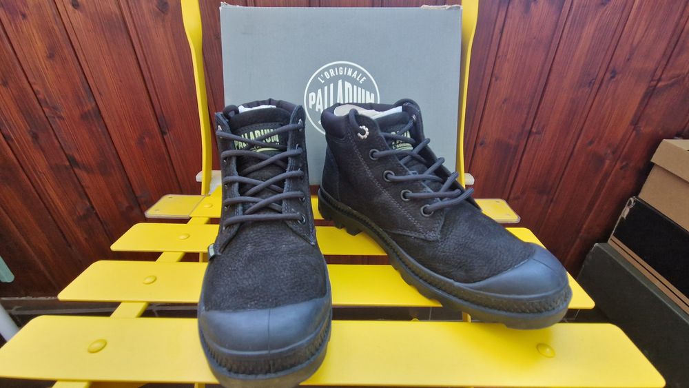 Ghete Palladium piele