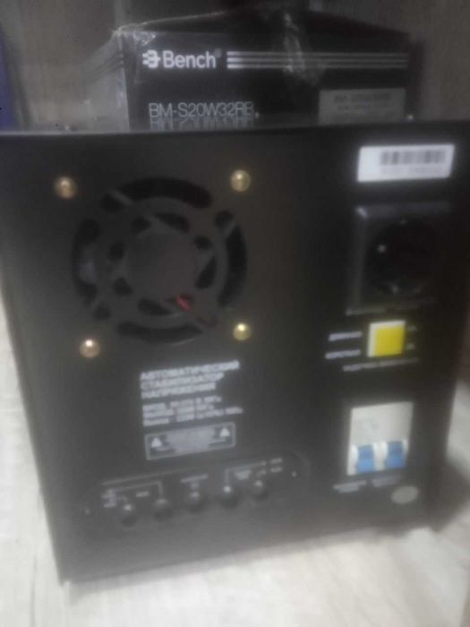 Стабилизатор напряжения AIWA D5VA (5000VA) — Мощная защита от 80 Вольт