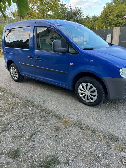 Vw Caddy 
An 2006
Motor 2.0 sdi 
Consum foarte mic 
Acte la zi 
Sa inlocuit Kit ambreaj nou 
Itp nou 
Se da doar cu fiscal 
Mașina funcționează bine
