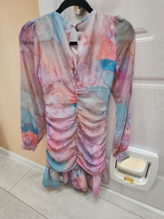 Елегантна рокля Mohito XXS