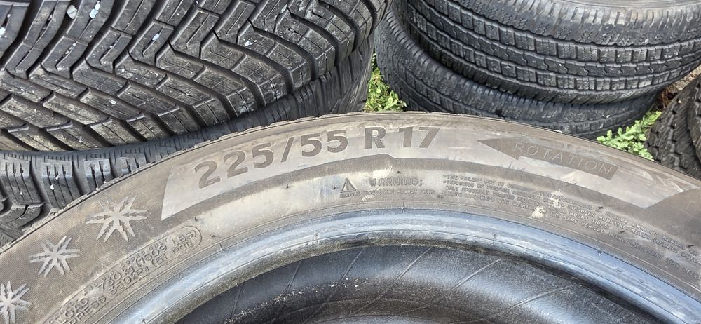 Гуми 2бр 225/55/17 - 1бр  - 75 евро