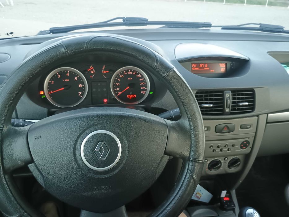 Renault Symbol  Thalia 1.4 16v