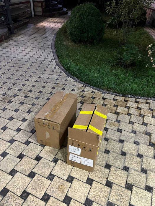 Hikvision UPS Smart 3000VA новый, не использовался, с чеком