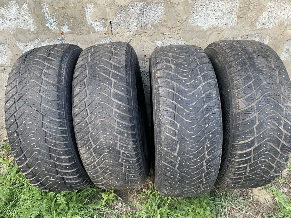 Резина зимняя б/у