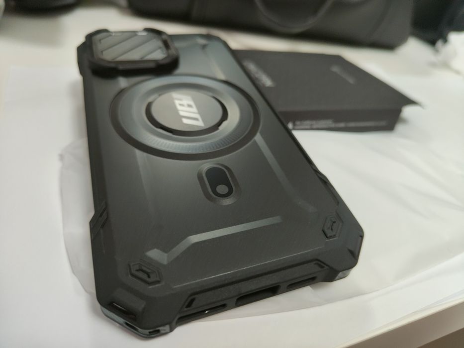 Husă iPhone 15 Pro Max Supcase Unicorn Beetle XT MagSafe- Black - nouă