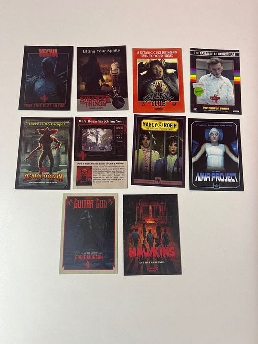 Stranger things Topps card collection