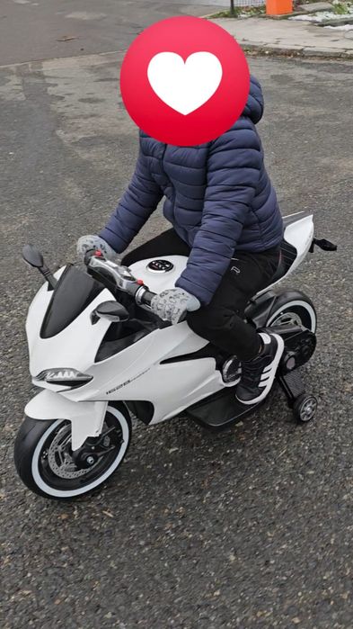 Motocicleta electrica copii