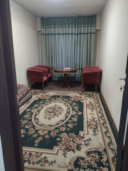 Янги бозор олдидаги янги домлардан ижарага берилади.