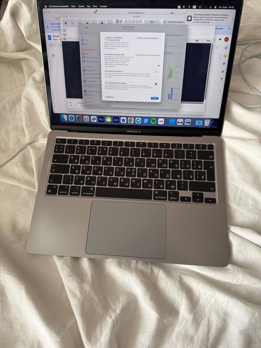 Macbook air m1 8/256gb