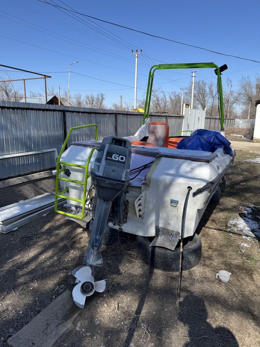 Продал лодку с мотором ямаха 60