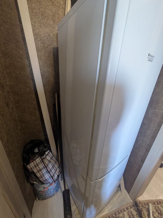 Холодильник на запчасти