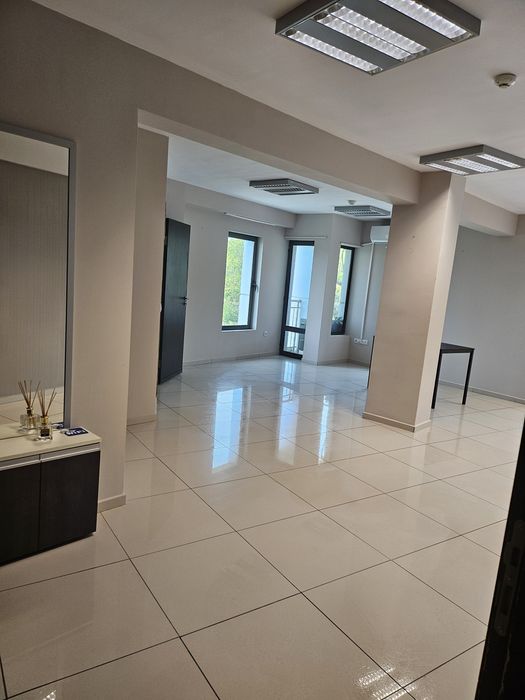 Дава се под наем Офис в Варна, Трошево - 56 кв.м за 403 € - Снимка #7