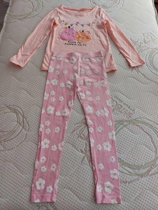 122-128см.Нови Детски блуза и клин