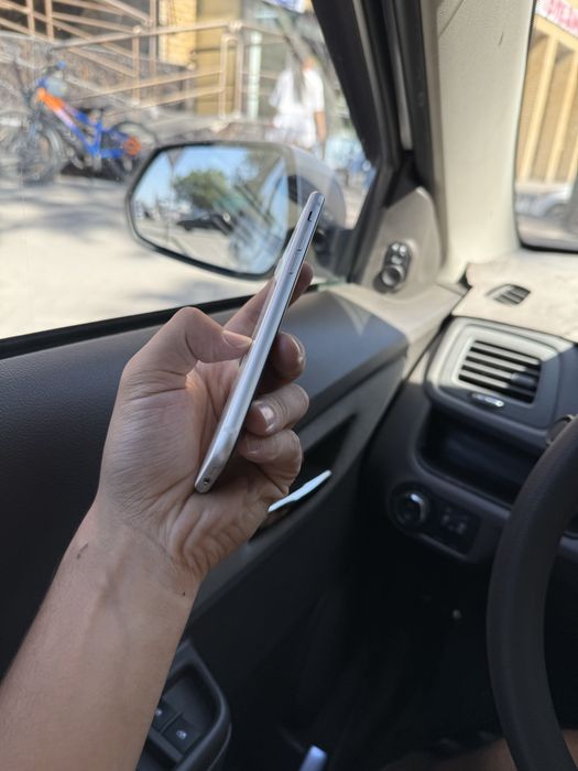 Айфон SE 128gb 100%