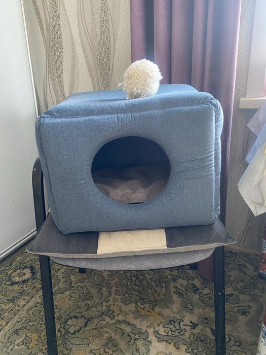 Продам кошачий домик