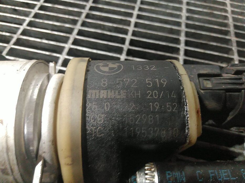 Carcasa Filtru Combustibil BMW X5 F15 3.0 D 2013 - 2018 (1268) 8572519