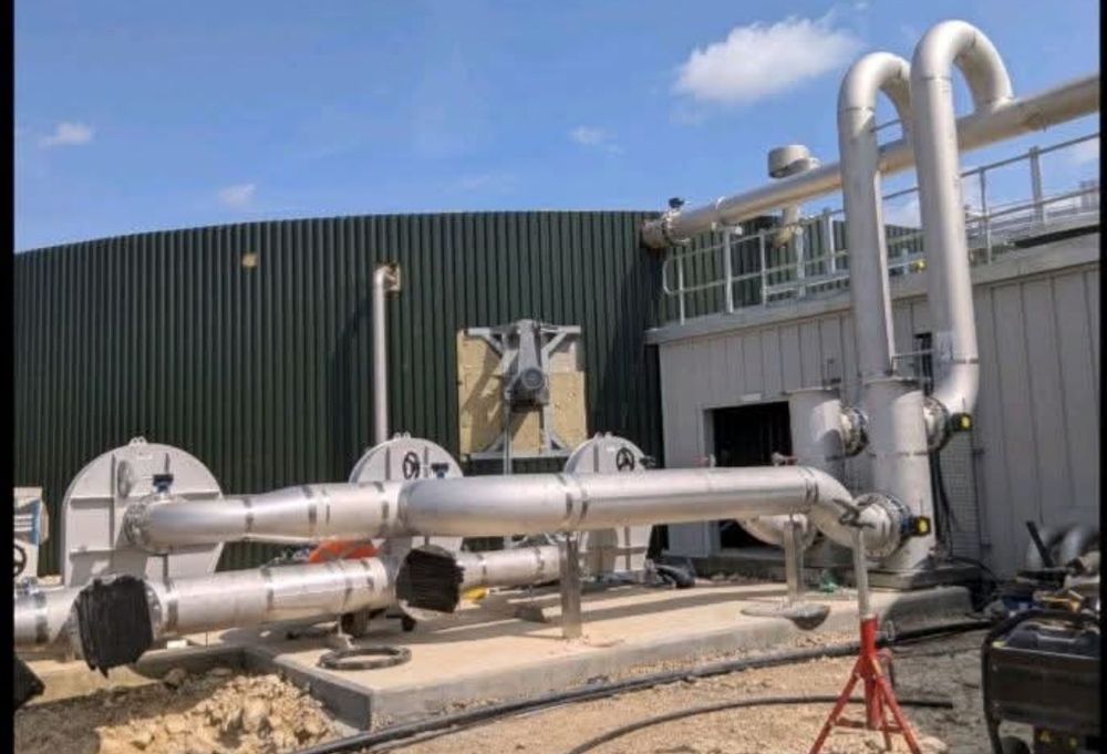 Промишлени монтажи ,трабопроводи,котелни инсталации,технически помещен