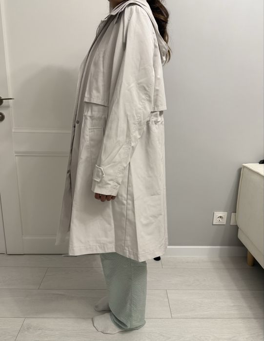 Плащ Zarina новый!