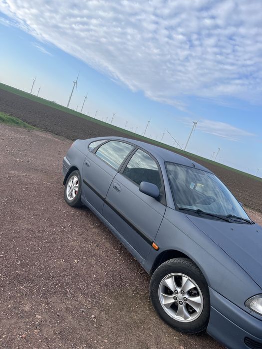 Vand Toyota Avensis